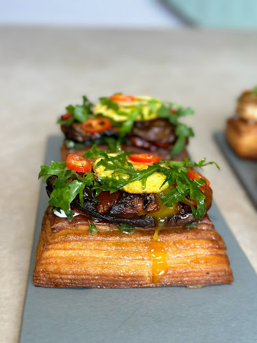 Comentarii opinii despre רחלי ור ניר (מסעדת קרואסונים)