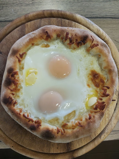 חצ'פורי פלוס