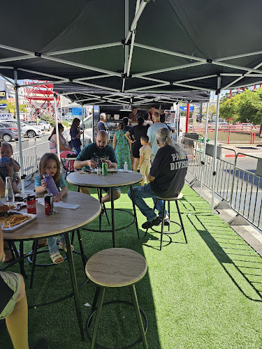 Vegan J17 - הטבעונית J17 - הסעדה