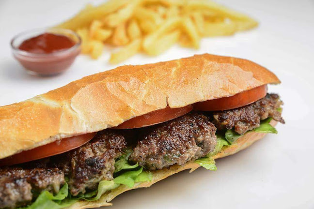 פסגת הבאגט תחנת דלק פז פ.זאב - ירושלים