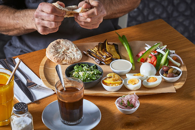 אנונה - הסעדה