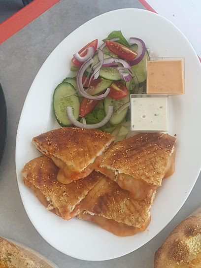 פאמלי פיצה וגלידה