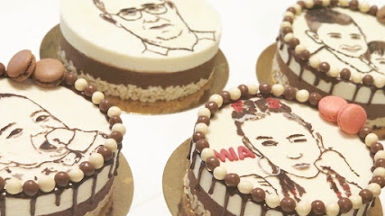 Ori Schneider Cake Art