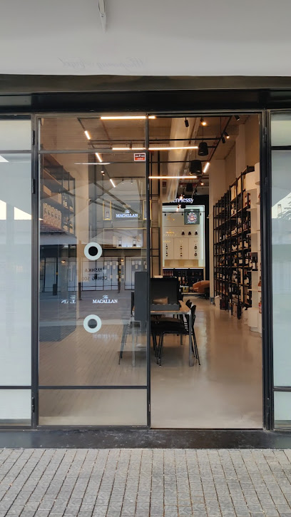 יין בעיר סביון