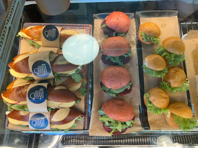 עגלת קפה נוגה