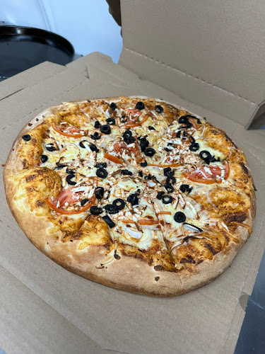 Opinii despre פיצה שמש - פיצה בחדרה | פיצרייה (בית יוסף) în חדרה - הסעדה