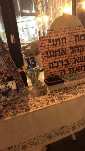 Opinii despre בליקר בייקרי אשדוד în אשדוד - הסעדה