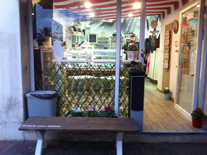 מרלין בר סלטים