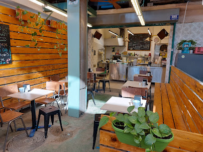 פול'ס - חומוסיה בשוק