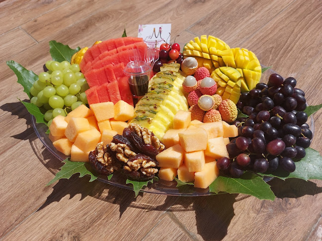 מעיין -עוגות מעוצבות ומארזים מתוקים