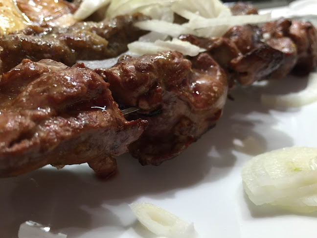 חנן מרגילן - הסעדה