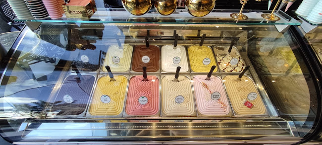 גולדה גלידה סחרוב ראשון לציון - הסעדה