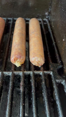 Opinii despre אלזס שרקוטרי הנקניקיות של אלן טלמור וניסים יצחק în תל אביב-יפו - הסעדה