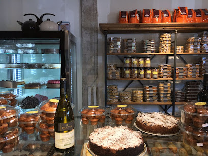 קפה קרם פרש פטיסרי