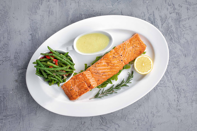 שדרות ניצה 8, נתניה