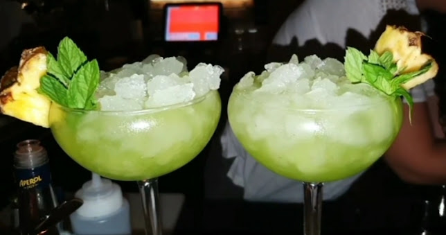 טומי גאן Tommy Gun - הסעדה