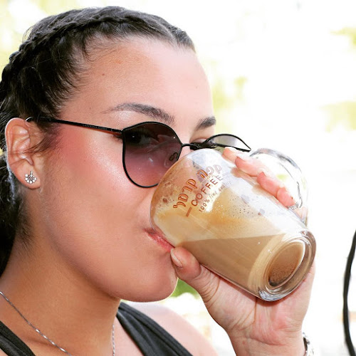 קפה קרמל פולג - הסעדה