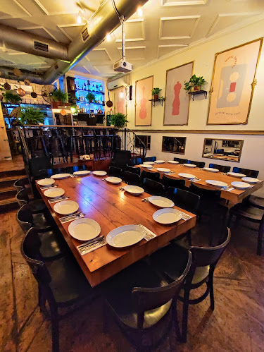 חדר לילה | Night Room