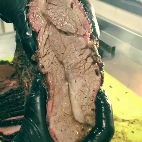 בריסקט - הסעדה