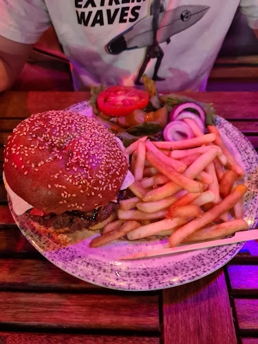 Comentarii opinii despre פטרה חוף הקשתות אשדוד