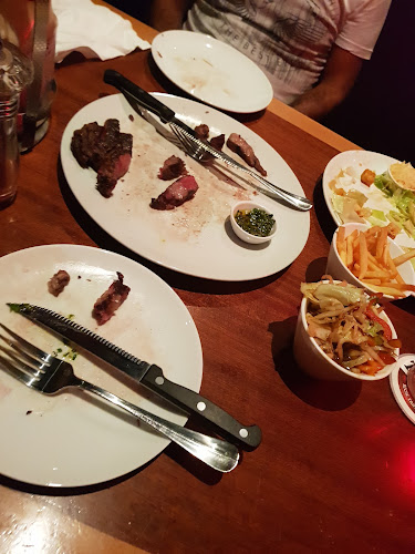 דיקסי גריל בר - הסעדה