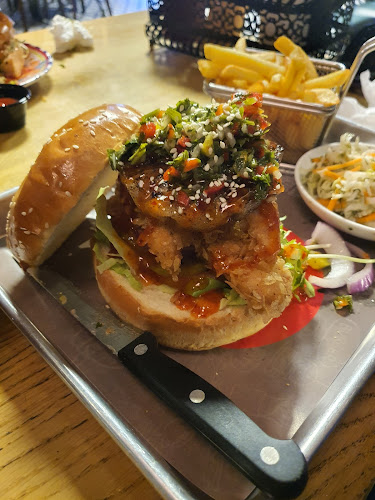 Afandena افندينا - הסעדה