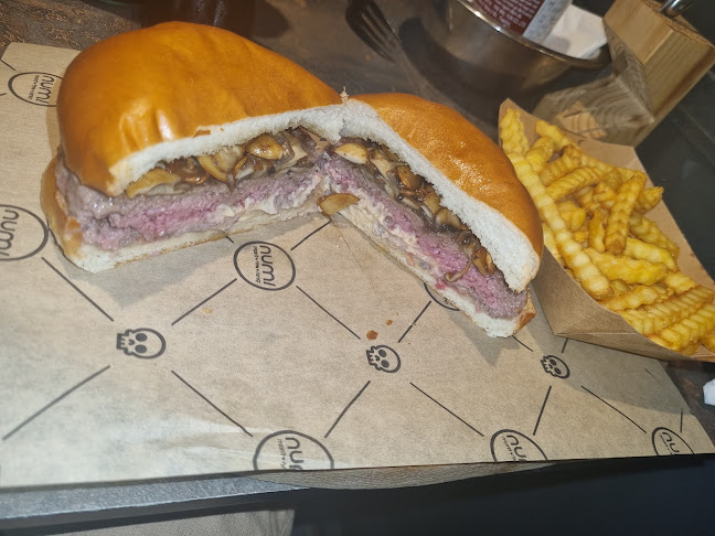 Comentarii opinii despre נומי בורגר