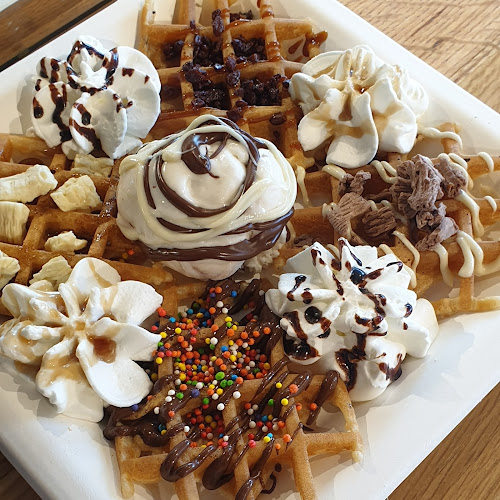 Opinii despre גלידה מלודי אזור în אזור - הסעדה