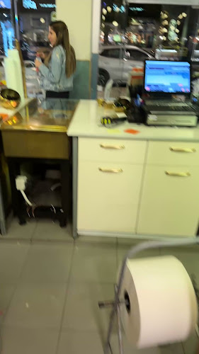 Opinii despre גלידה גולדה קריית חיים în חיפה - הסעדה