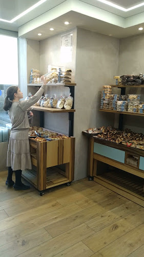 Opinii despre מפעל מאפית גרליץ - הר טוב בית שמש în בית שמש - הסעדה