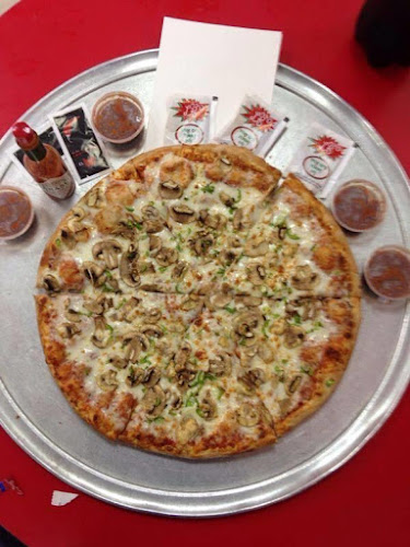 פיצה פצץ - הסעדה