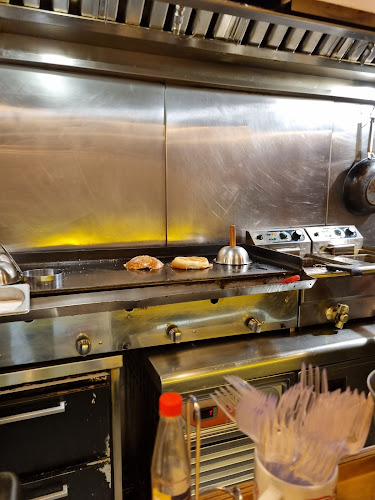 Comentarii opinii despre PFC-Popa Family Company