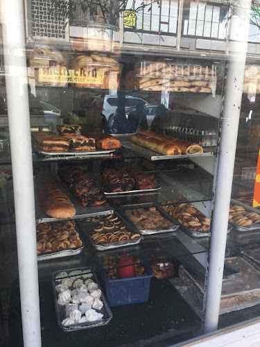 Opinii despre קונדיטוריה בלינדר în חיפה - הסעדה