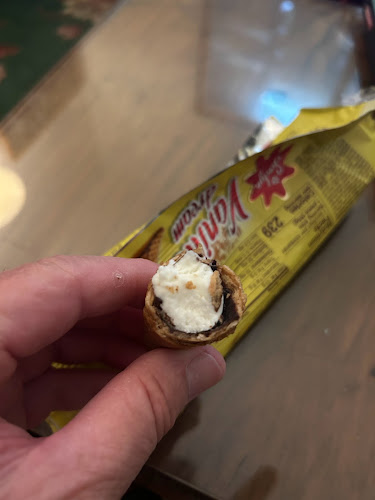 Opinii despre אייסי גלידות ושלגונים în רמת גן - הסעדה