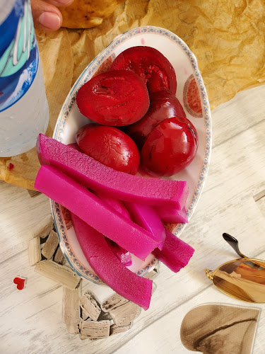 מסעדת עיסא אבו יוסף - הסעדה