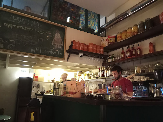 Comentarii opinii despre Cafe Bastet