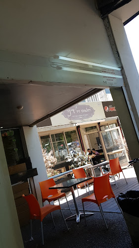 חומוס זיו - חיפה