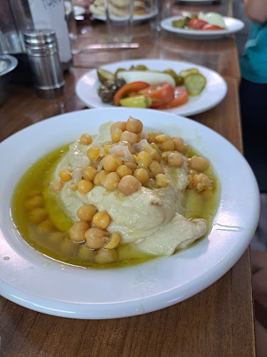 חומוס סעיד - הסעדה