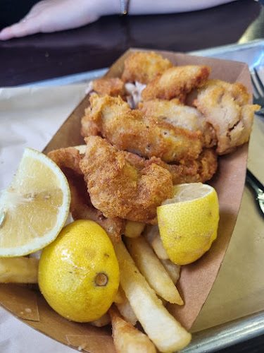 פיש אנד צ'יפס מרקט, דגי אלי - תל אביב-יפו