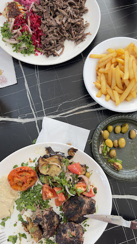 שווארמה נעמה