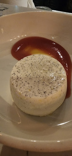 Opinii despre נאופוליטן în חיפה - הסעדה