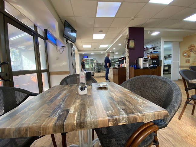 Opinii despre בונגור סיטי - עין גראר în אום אל-פחם - הסעדה