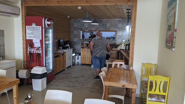 מרכז רסקו, עצמון 16, נוף הגליל