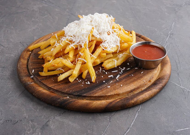 דרך בן גוריון 107, בת ים