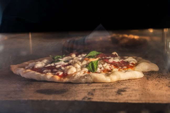 Bakery - בייקרי צינה כיכר דיזנגוף