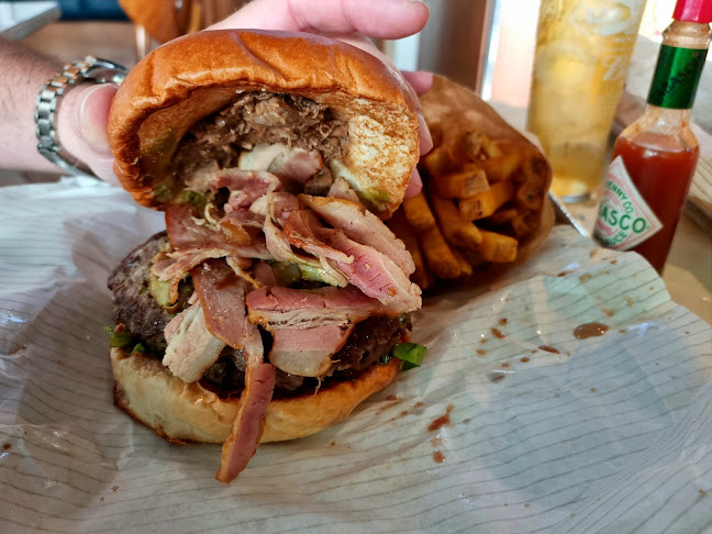 אמריקה בורגרס