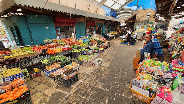 שוק עכו מהעיר העתיקה והחוף - הסעדה