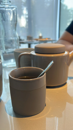 מסעדת איי - a Restaurant - הסעדה