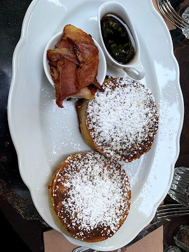 NOLA American Bakery - הסעדה