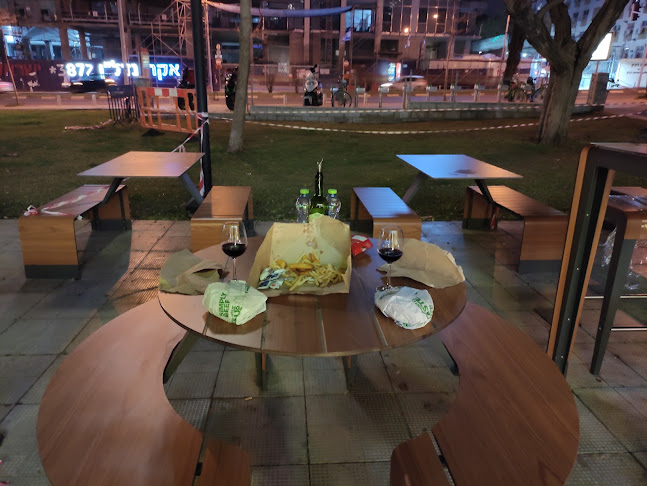 מקדונלד'ס - שרונה ת"א